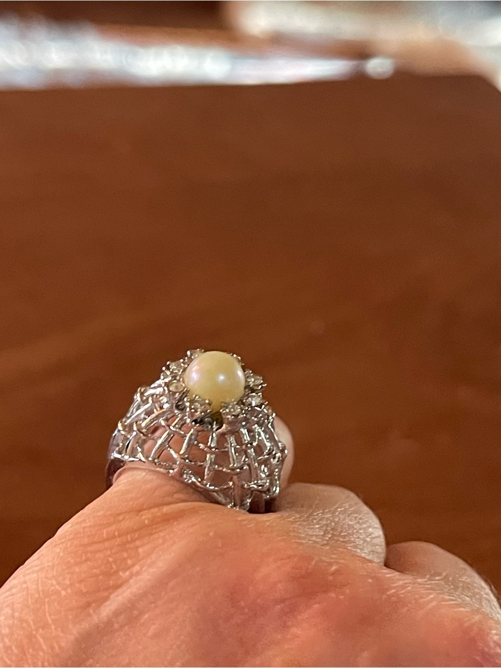 Vintage silver statement ring.Pearl Cluster Ring - Cream Pearl